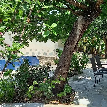 Beloussi Zakynthos * Kipszéli